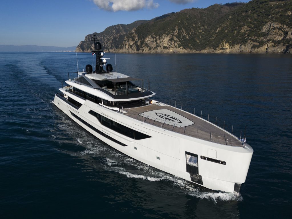 Tutti i segreti del superyacht di 58 metri Diamond Binta, una straordinaria fusione di innovazione ed eleganza